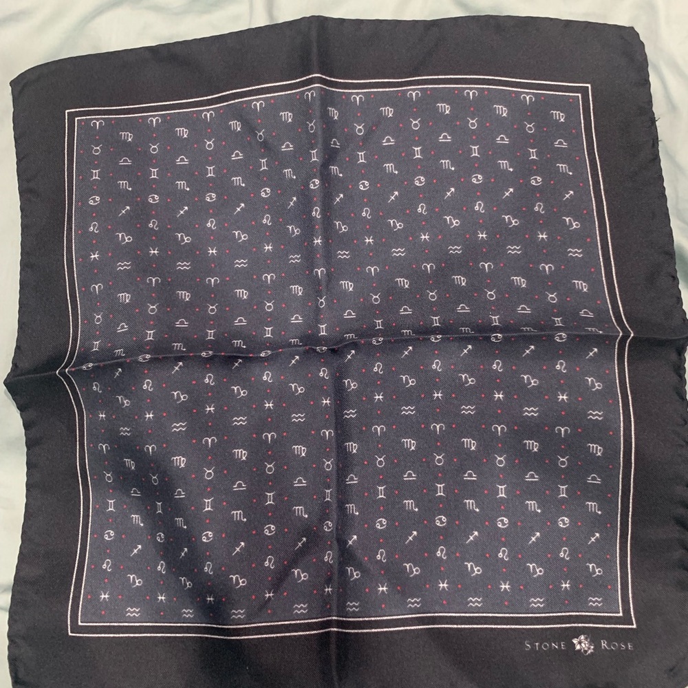 ‼️Stone Rose Pocket Square‼️
